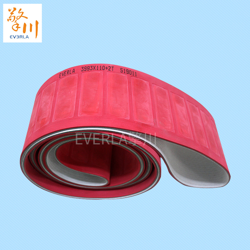 橡膠<a href='http://ontimecarpet.com/shusongdai/' target='_blank'><u>輸送帶</u></a>圖片1