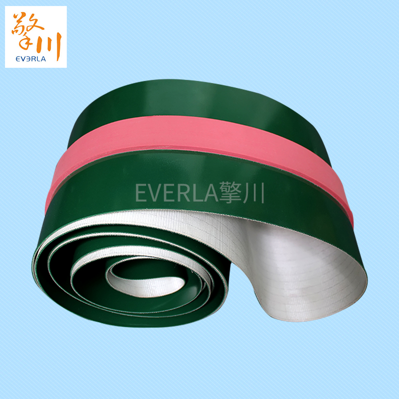 綠色pvc<a href='http://ontimecarpet.com/shusongdai/' target='_blank'><u>輸送帶</u></a>表面加紅色橡膠條